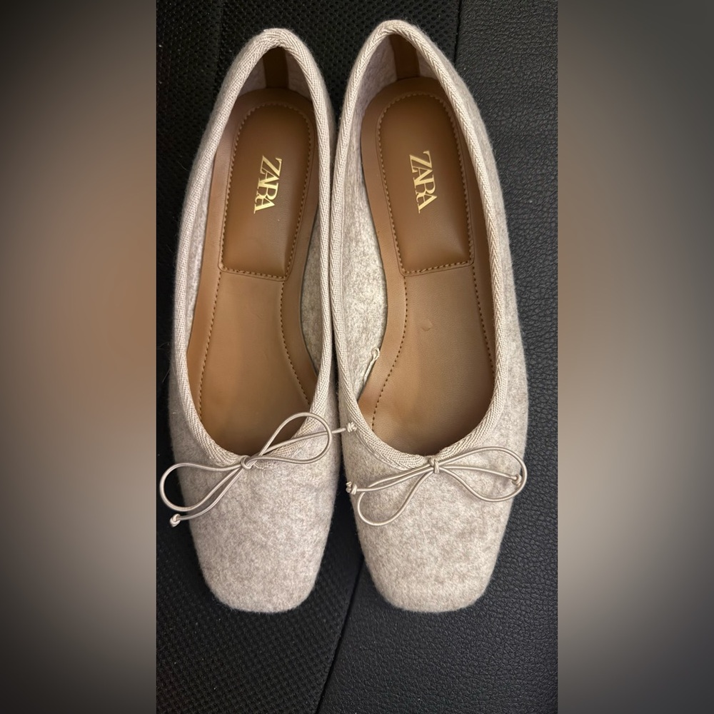 Zara Women's Cream Felt Ballet Flats | Sz 39